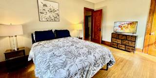 Cincy Furnished Stays's room