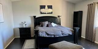Marie's Rooms's room