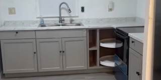 Luis Esteban Sanchez Bendezu's room