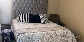 NHLAKANIPHO PRINCE's room