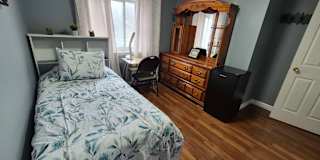 Evelyn's room