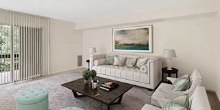 Salama Arabica's room