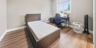 Remax Rentals's room