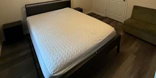 Tee's room