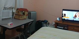 LETICIA's room