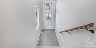 Maple Nestrentals's room