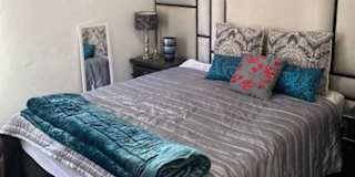 Bongi's room