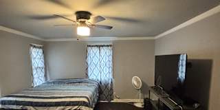 Malik's room