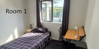 Bernie Ling's room