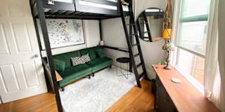 haiate's room