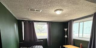 Tyler Lavery's room