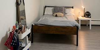 Kanav's room