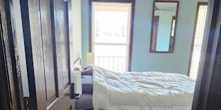 David M.'s room