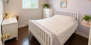 Shirin's room
