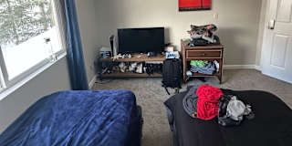 Ever's room