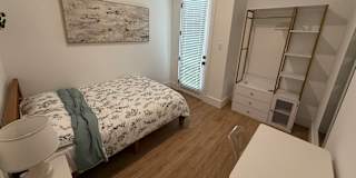 Alaettin ozdemir's room