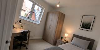Amar Gujeti's room