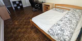Al's room