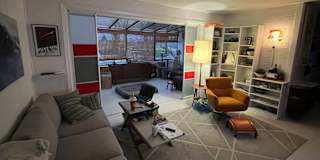 bob's room
