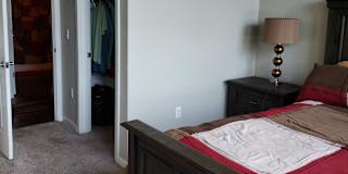 Gina C's room