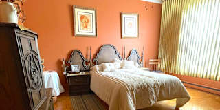 elisa's room