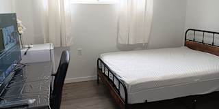 Christy Le's room