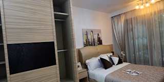 sam chen's room