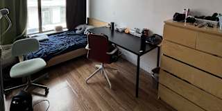 Robby's room