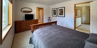 Thomas's room