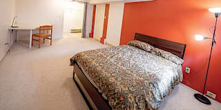 Shirin's room