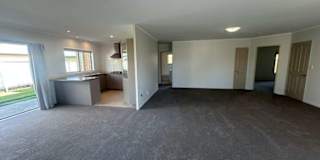 Tu's room