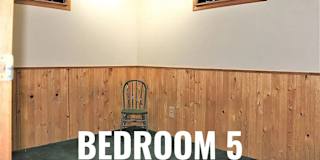 HomeCrew's room