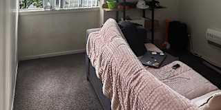 Medet's room