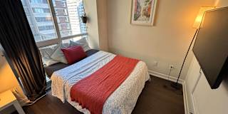 Alona's room