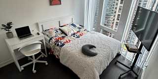Innova's room