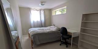 Lisa's room