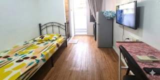 Roomy's room