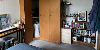 Kevin Hayes's room