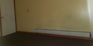 Dlemuel's room