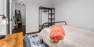 Bicoastal Holdings's room