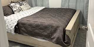 Reem's room