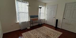 Jo's room