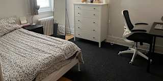 Carole's room
