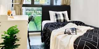 Alex Chen's room