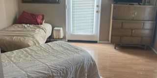 Alise's room