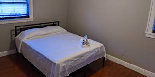 Hansen's room