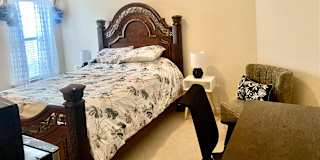 Winnie's room