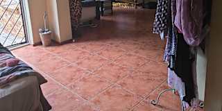 SharleneJacobs's room