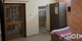 Om Chauhan's room