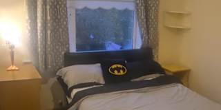 Suzanne's room